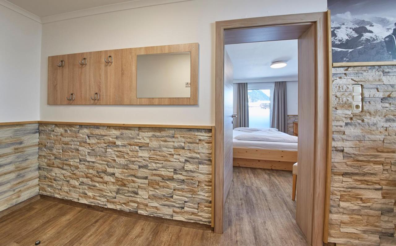 Ski & Bike Appartements Forsthaus Saalbach-Hinterglemm Ngoại thất bức ảnh